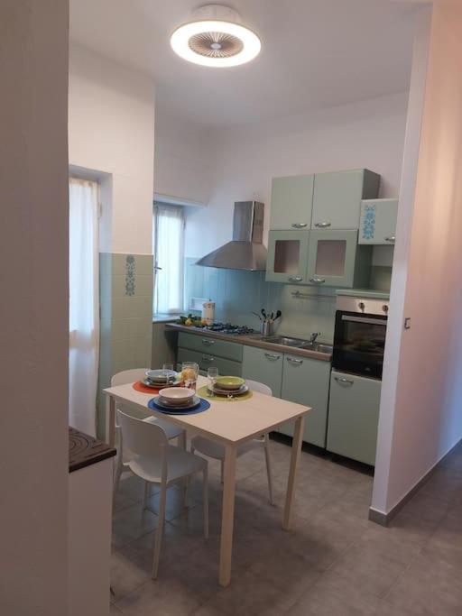 La Pintadera Sarda Apartment Carbonia Luaran gambar