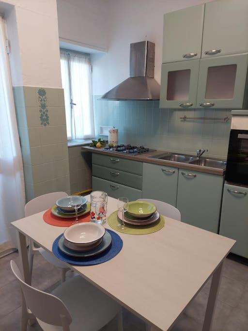 La Pintadera Sarda Apartment Carbonia Luaran gambar