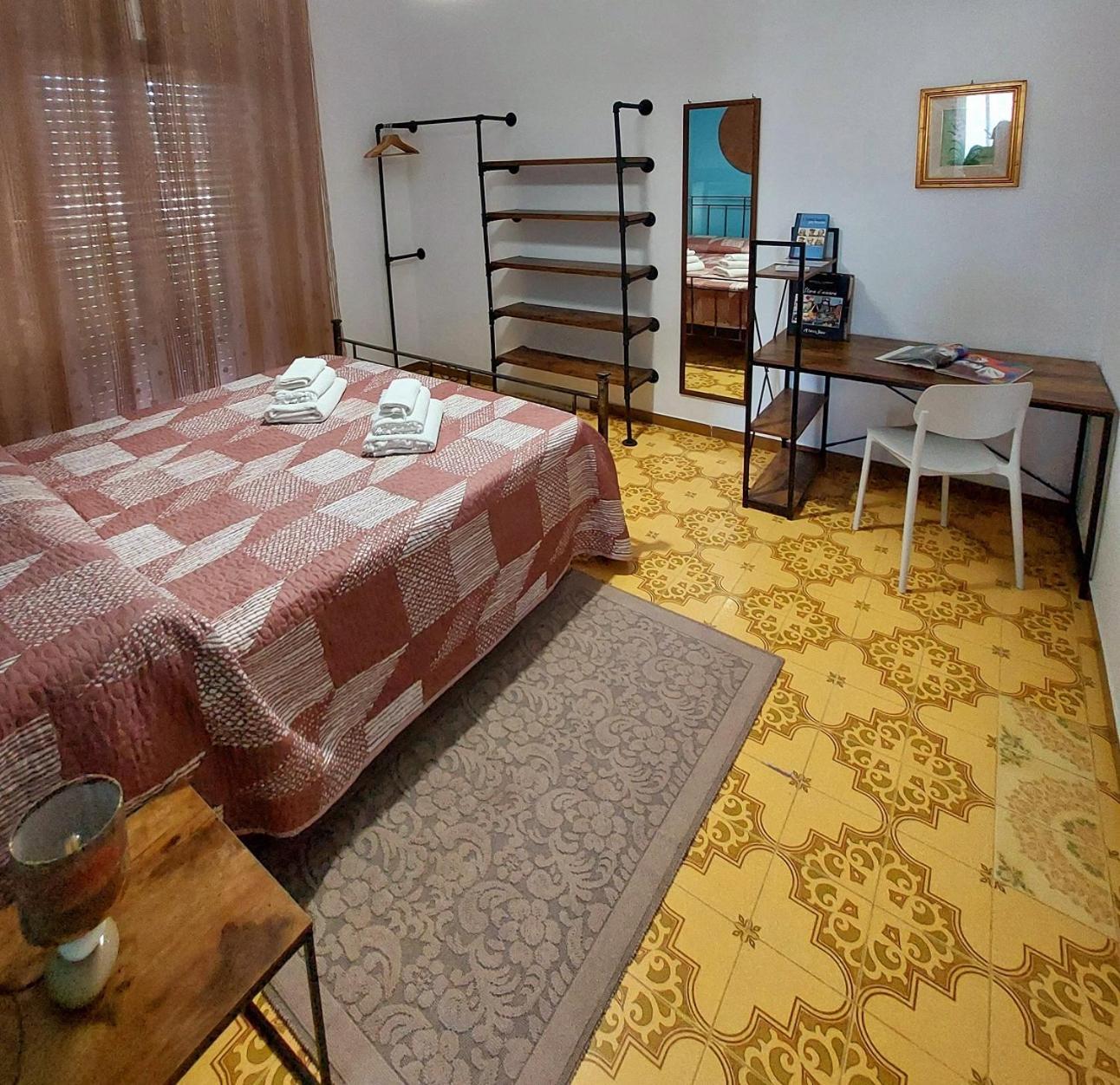 La Pintadera Sarda Apartment Carbonia Luaran gambar